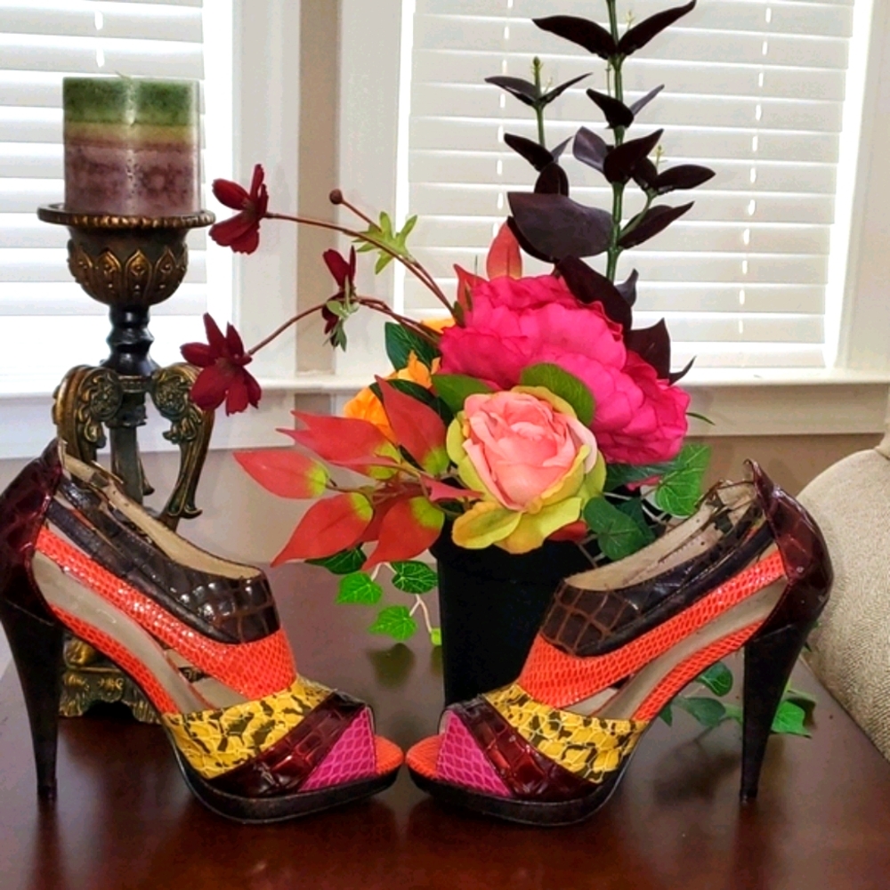 Heels Color Block - Picture 3 of 12